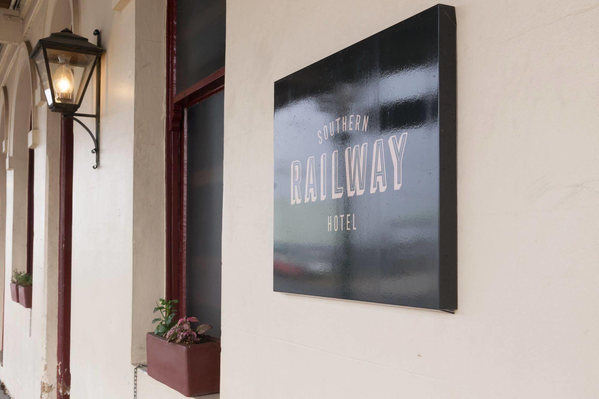 Southern Railway Hotel Goulburn Eksteriør bilde